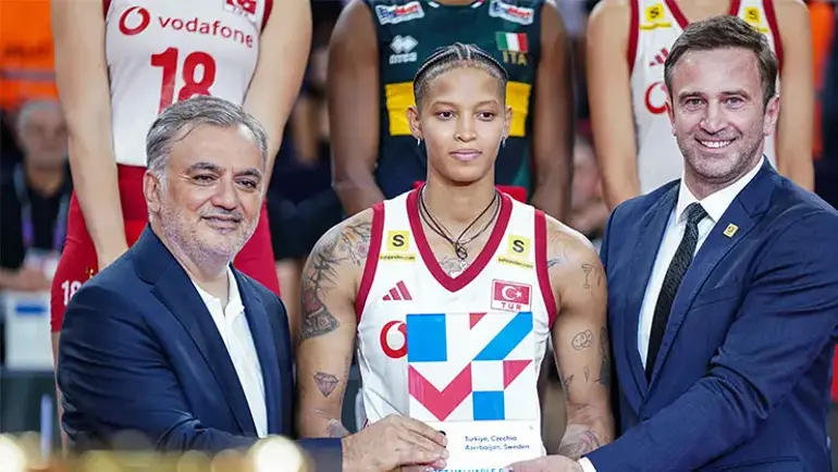 Türk Kadın Voleybolu 2026ya damga vurdu Tarihi başarı