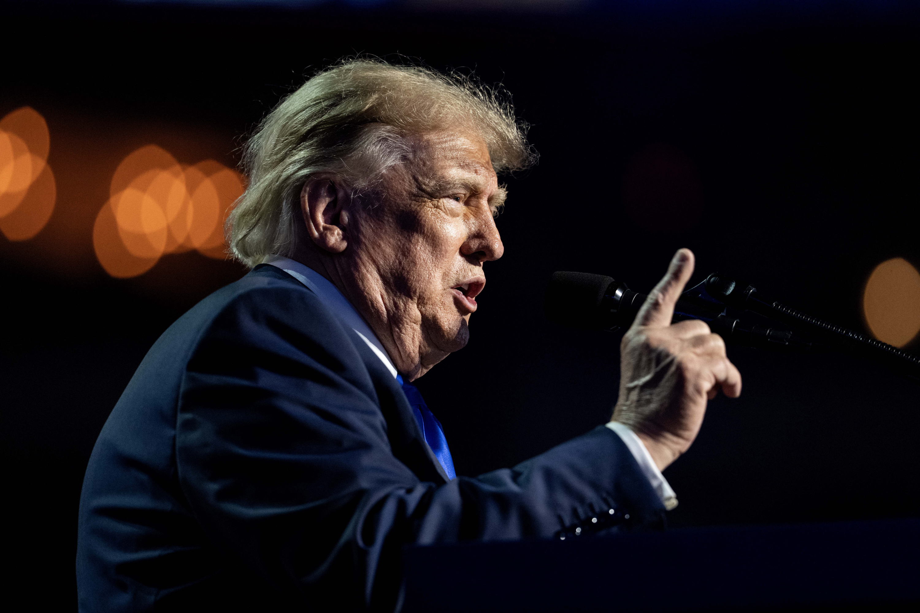 Trump pide que Dallas "deshaga" el traspaso de Doncic a los Lakers: "El peor de la historia del deporte"