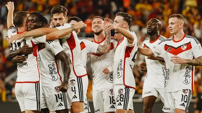 Gaziantep FK Teknik Direktörü Orhan Ak: Fenerbahçe maçını kazanmak istiyoruz