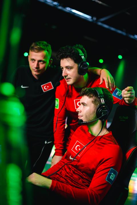 1789746318 510 Konsol eMilli Takimimiz FIFAe Continental Championshipte Avrupa Ucuncusu Oldu