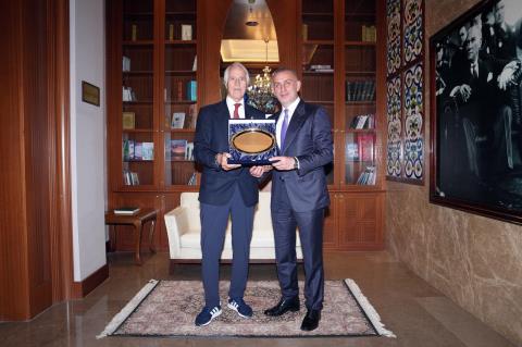 1790607622 484 Turkiye Italya Resmi Mac Yemegi Duzenlendi