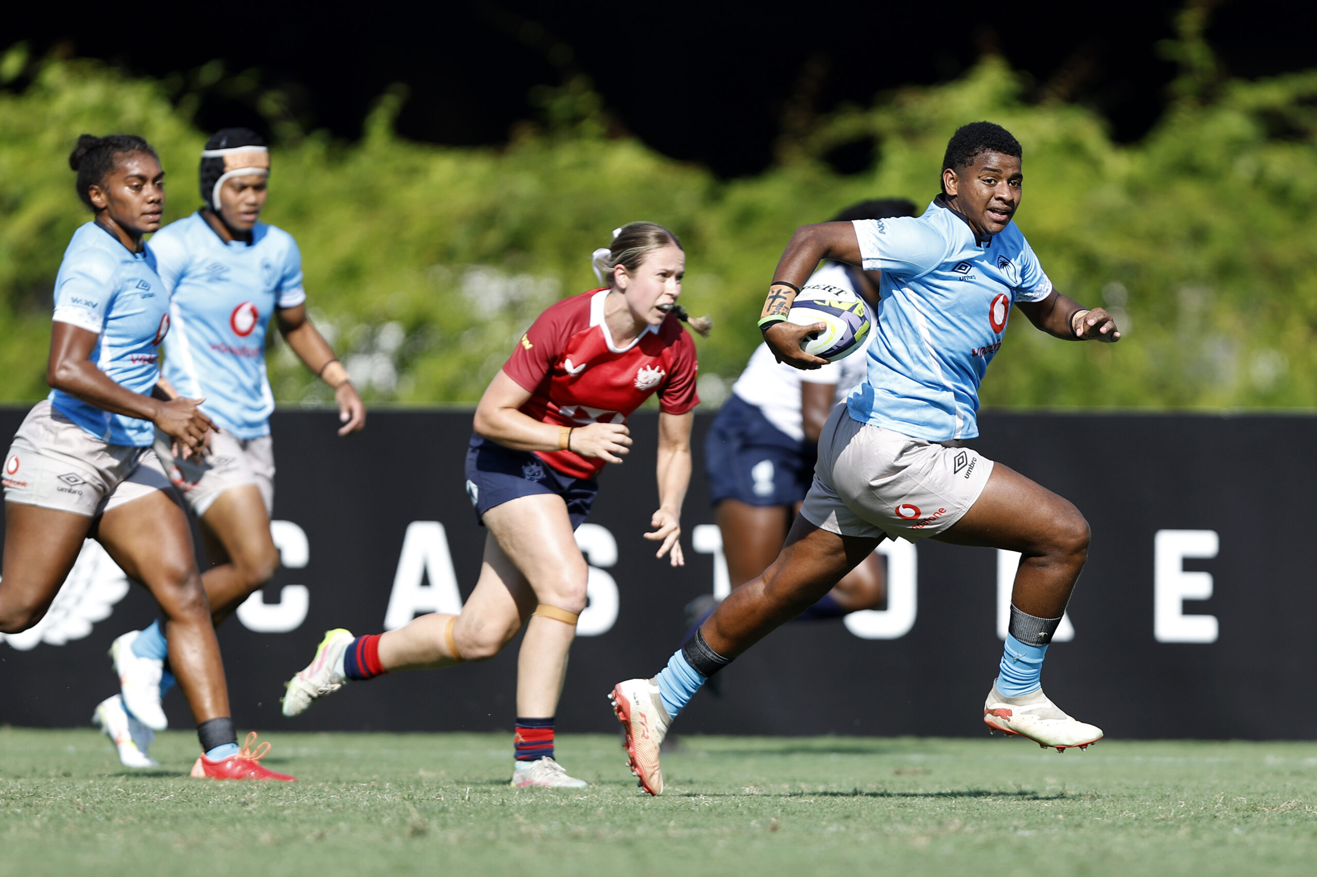 Fijiana sahne aldı: Las Leonas galibiyetle kükredi