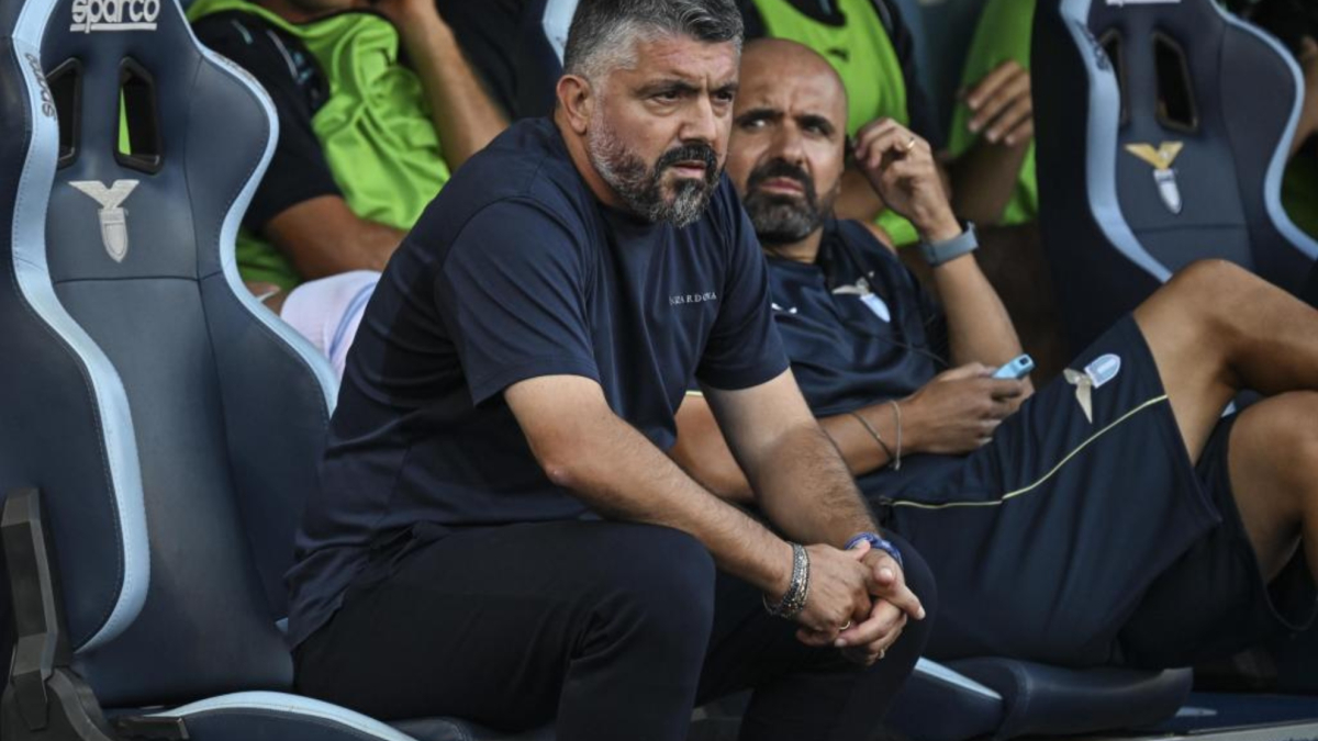 Lazio: Tarihinin En İyi Başlangıcı, Tribünlerde Büyük Sessizlik