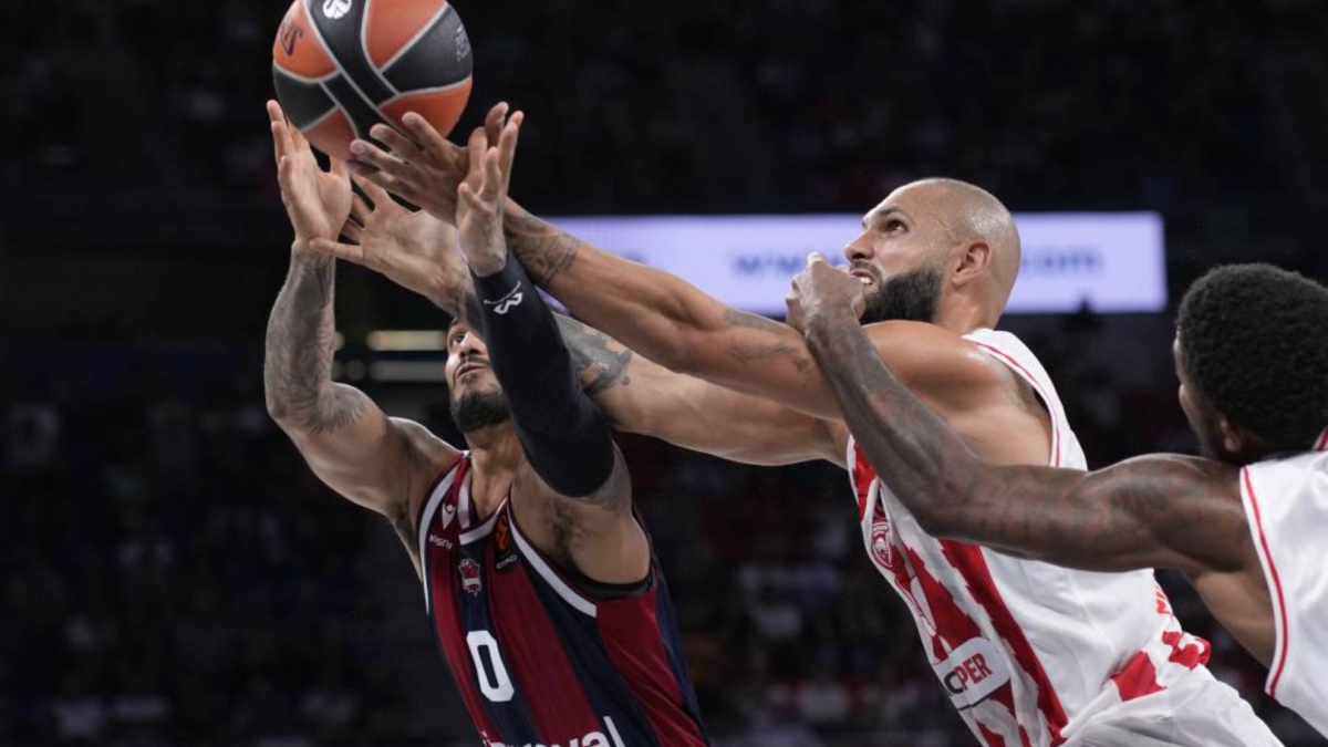 Olympiacos Buesa Arena’da gücünü gösterdi