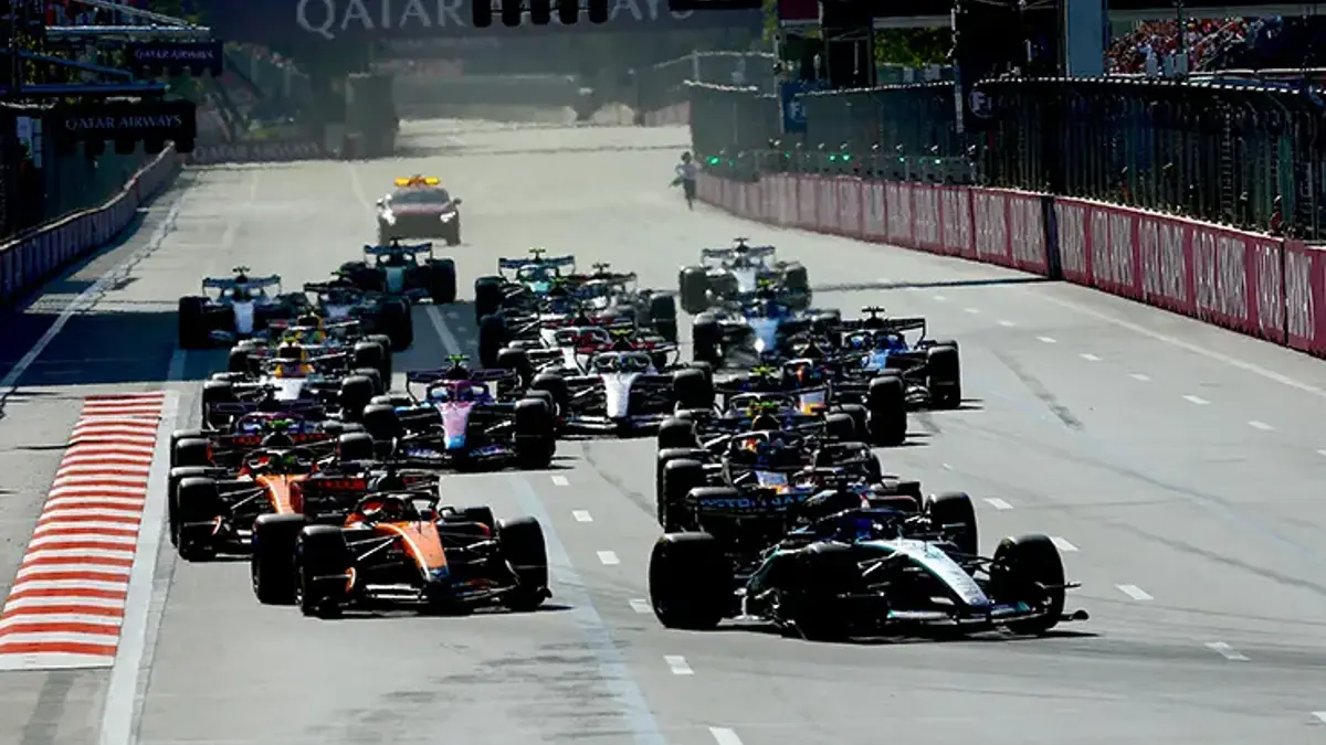 George Russell: Azerbaycan Grand Prix’sinde damalı bayrağın sahibi
