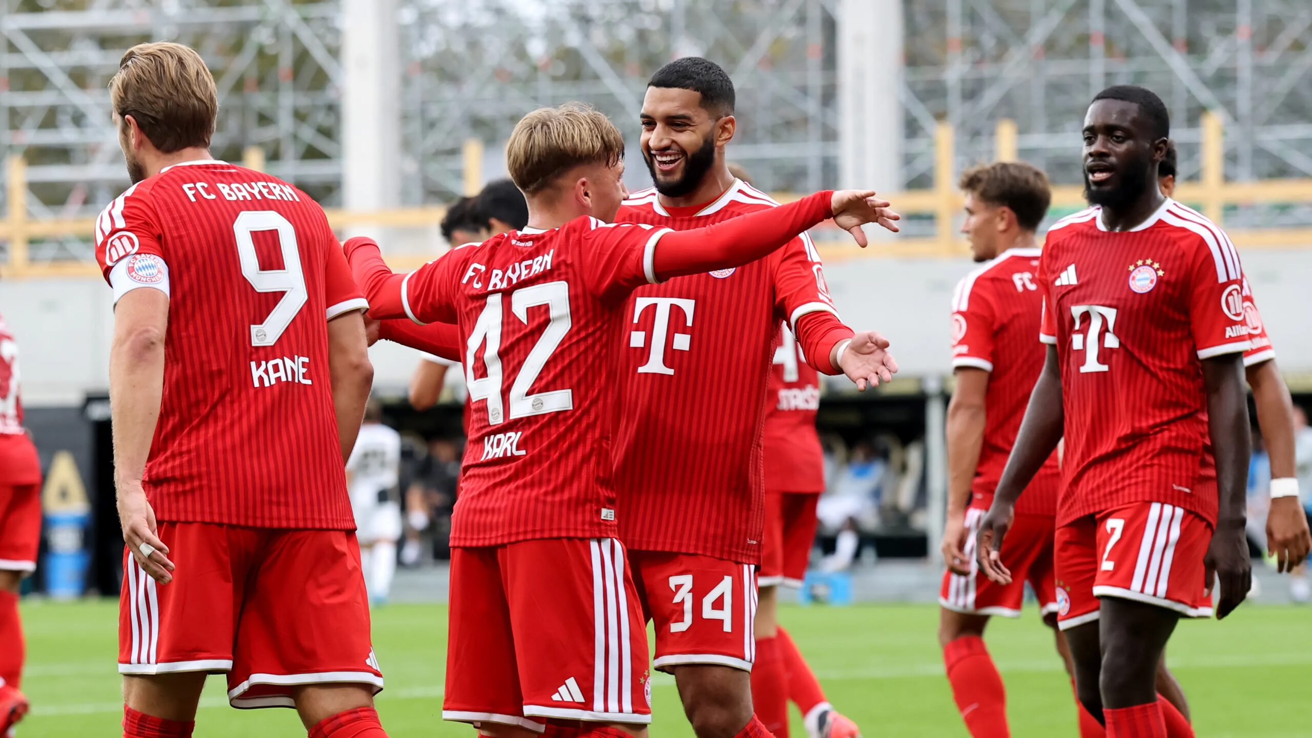 Lennart Karl için Real Madrid ve Bayern Münih karşı karşıya