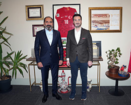 Kaan Elbir ve Mecnun Otyakmaz Zirvesinde Önemli Görüşme