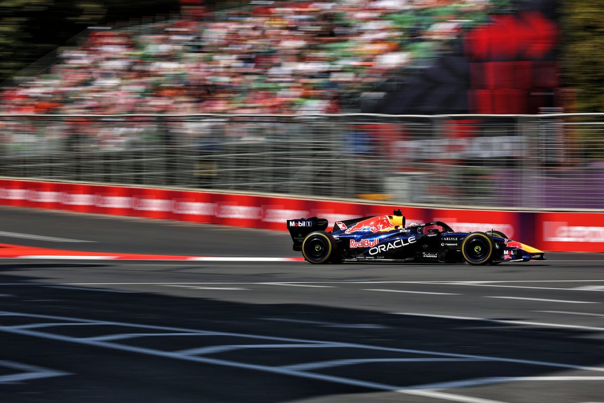 Azerbaycan GP: Verstappen son turda zirveyi aldı