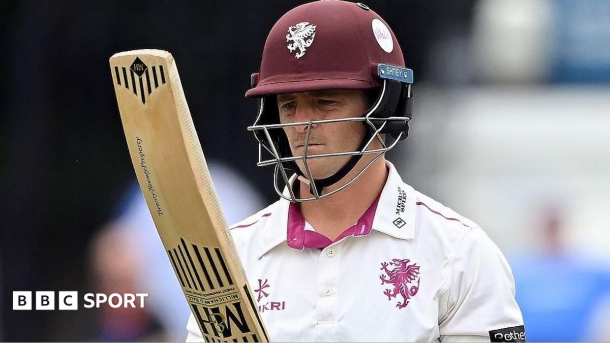 Yorkshire, Somerset’in şampiyonluk umutlarını Headingley’de sarstı
