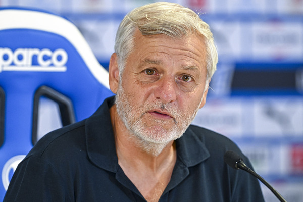 Bruno Genesio: Darbe aldı ama henüz pes etmedi