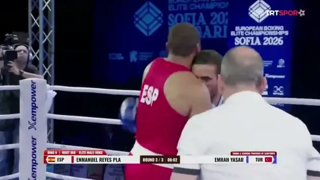Emrah Yaşar Avrupa Şampiyonası’nda altın madalya kazandı