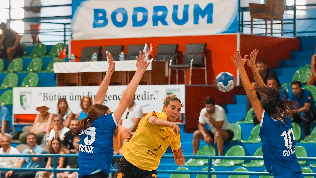 Yalıkavak İçin Zirve Yarışı Bodrum’da Kızışıyor