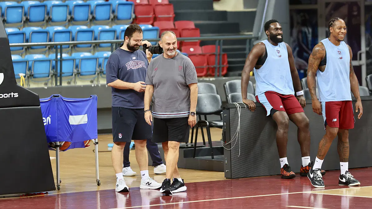 Trabzonspor: İki Kulvarda Başarı İçin Parkeye Çıkıyor